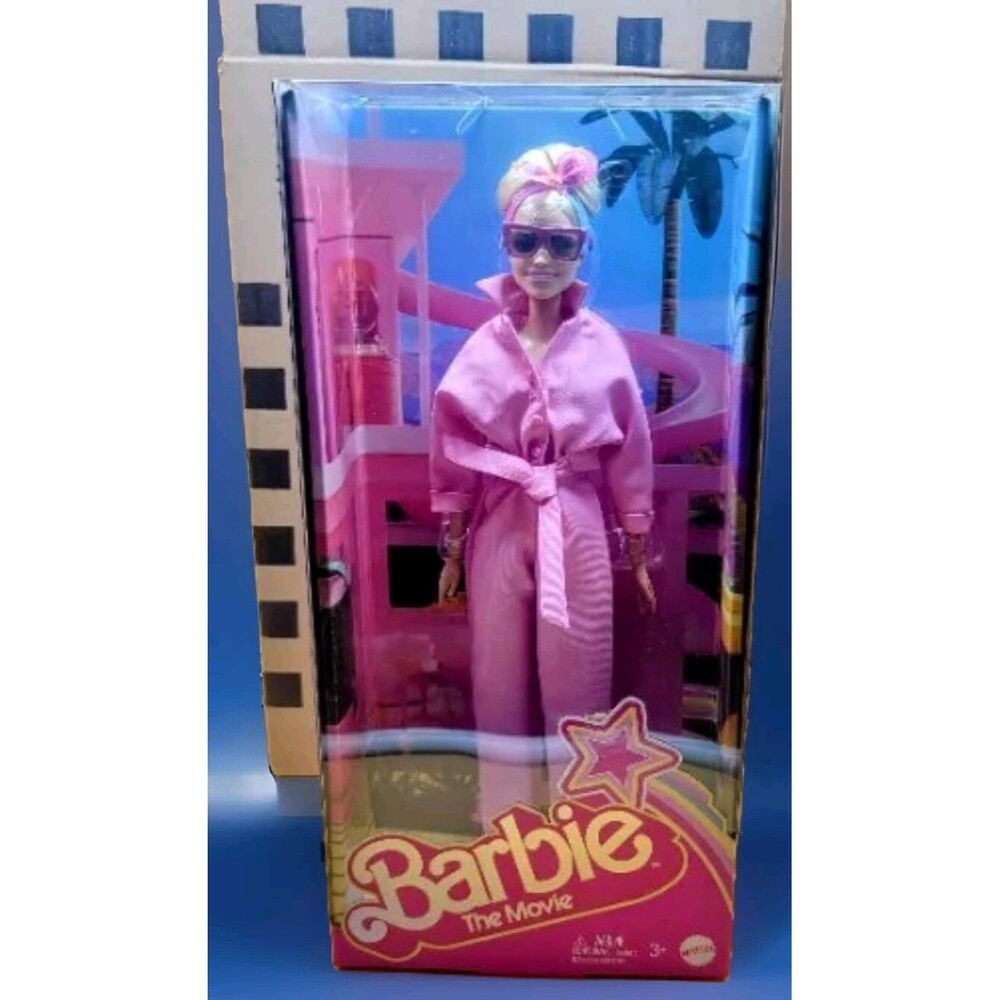 Barbie The Movie Collectible Doll Margot Robbie in Pink Power Jumpsuit (MATTEL)